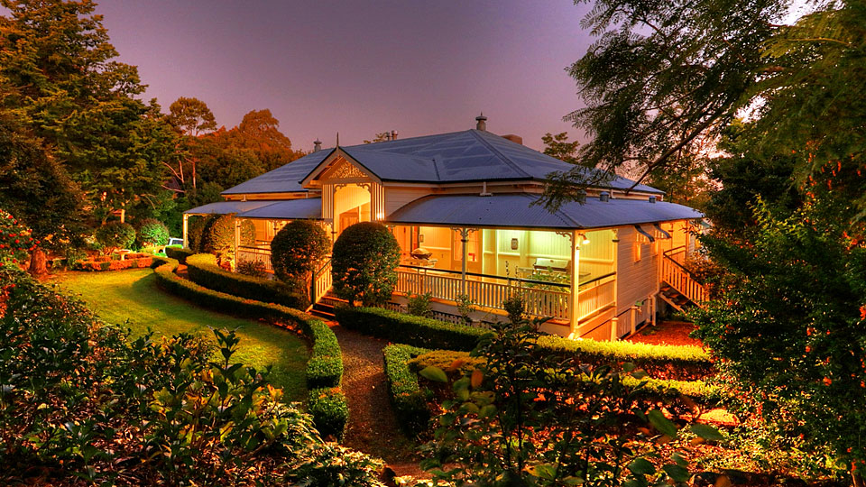 The Falls Rainforest Cottages 960x540